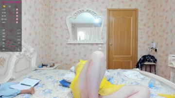_lady_red_ 05-11-2021 Naked 